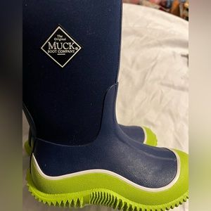 Muck boot company kids
